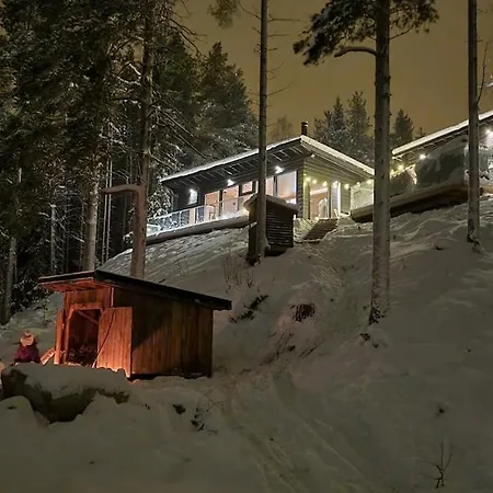 In A Great Location Along The Tornionjoki River Chalet