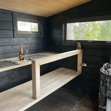 Chalet In A Great Location Along The Tornionjoki River Pello